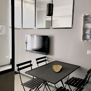 https://brera-luxury-cozy-flat.it-lombardy.com
